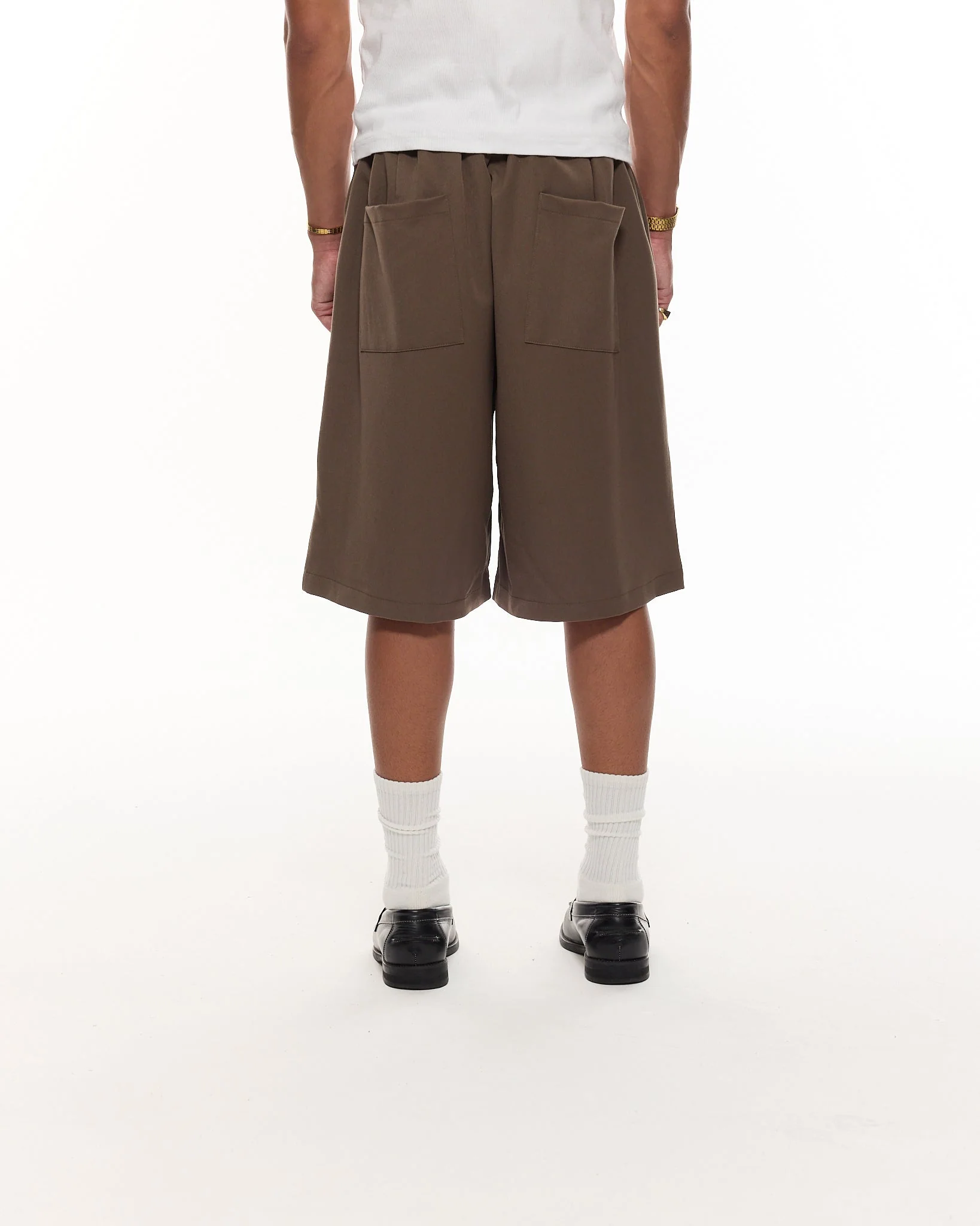 PLEATED SHORTS - BROWN - Image 5